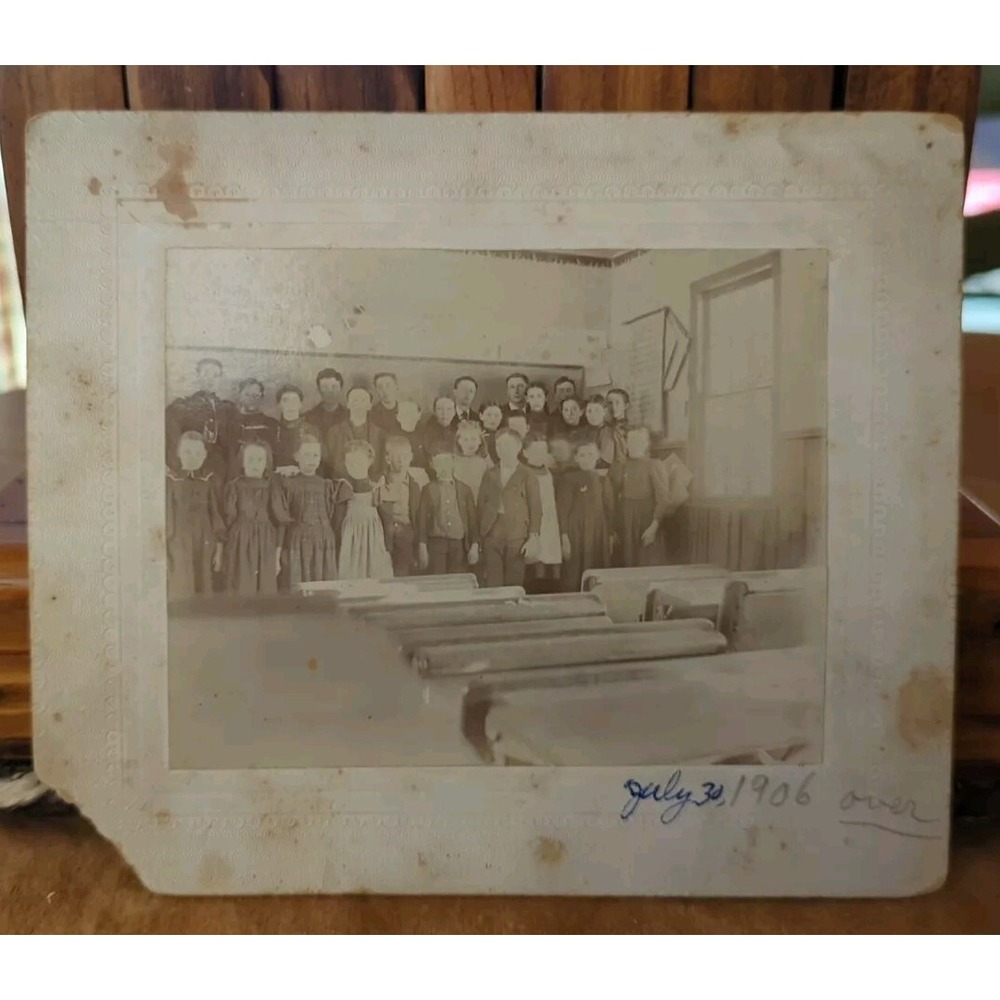 Antique 1906 Victorian Cabinet Card Photo Young School Children Group Portrait